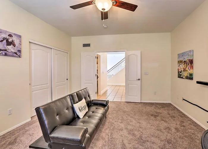 Modern Tucson W/ Patio + Saltwater Pool! *