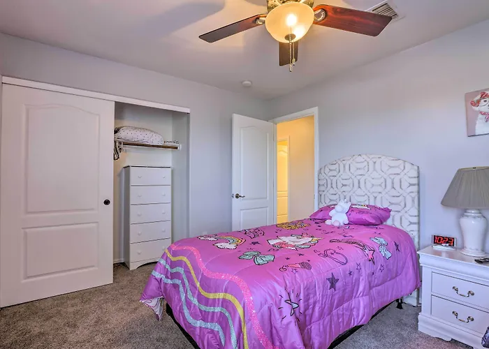 Modern Tucson W/ Patio + Saltwater Pool! * Avra