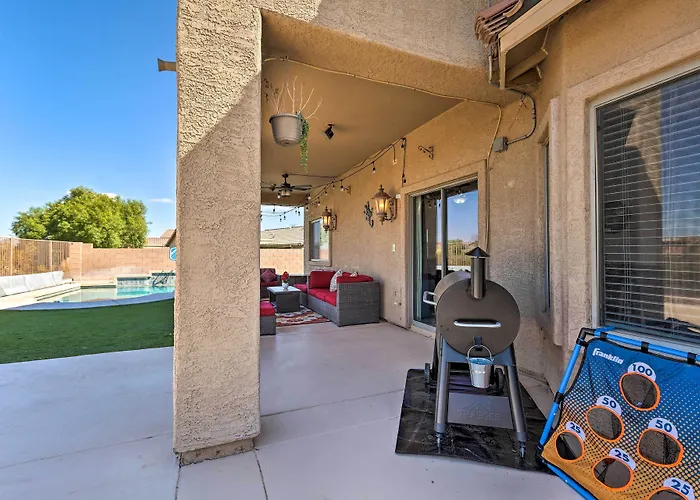 Modern Tucson W/ Patio + Saltwater Pool! * Avra